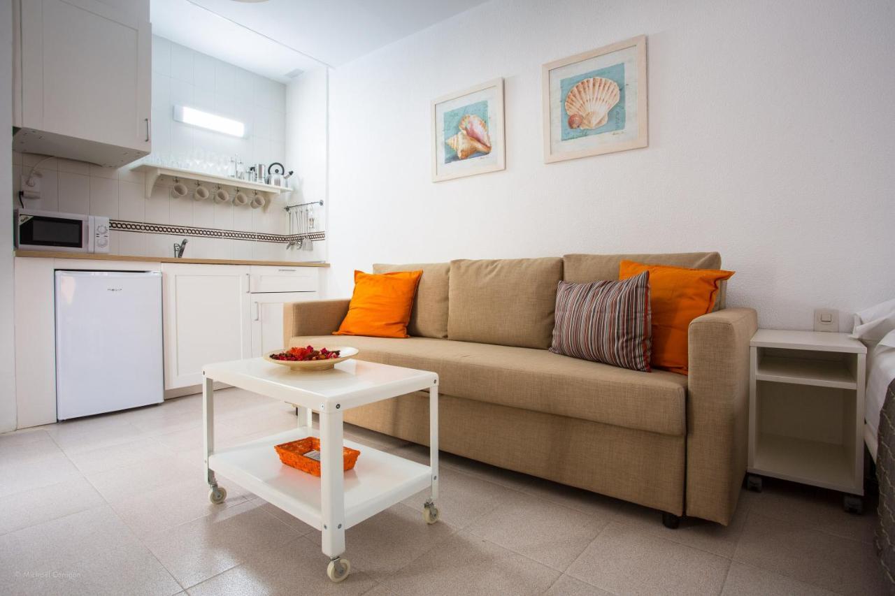 Apartamentos Los Cantaros El Puerto de Santa Maria Luaran gambar