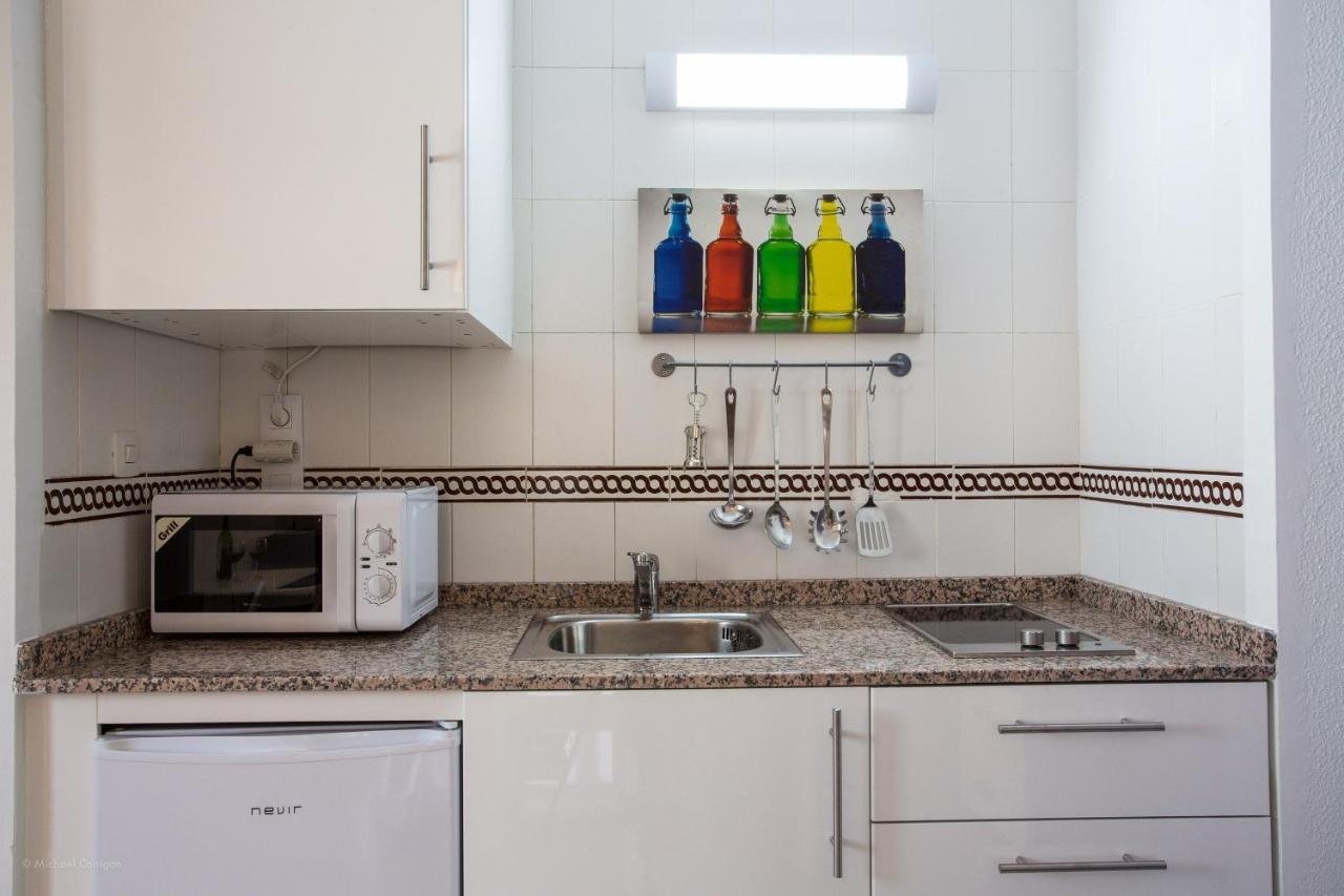 Apartamentos Los Cantaros El Puerto de Santa Maria Luaran gambar